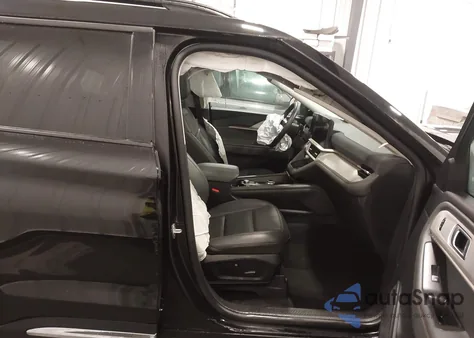 2025 Ford Explorer Active z USA, uszkodzony, nr VIN 1FMUK8DH9SGA43347